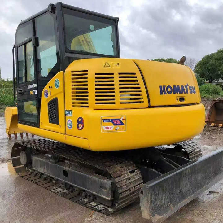 Cheap Used Komatsu PC70-8 Crawler Excavator with High Efficiency Used Heavy M achinery Komatsu PC70-8 Digger Cheap for Sale - Bager guseničar: slika 1 Cheap Used Komatsu PC70-8 Crawler Excavator with High Efficiency Used Heavy M achinery Komatsu PC70-8 Digger Cheap for Sale - Bager guseničar: slika 1