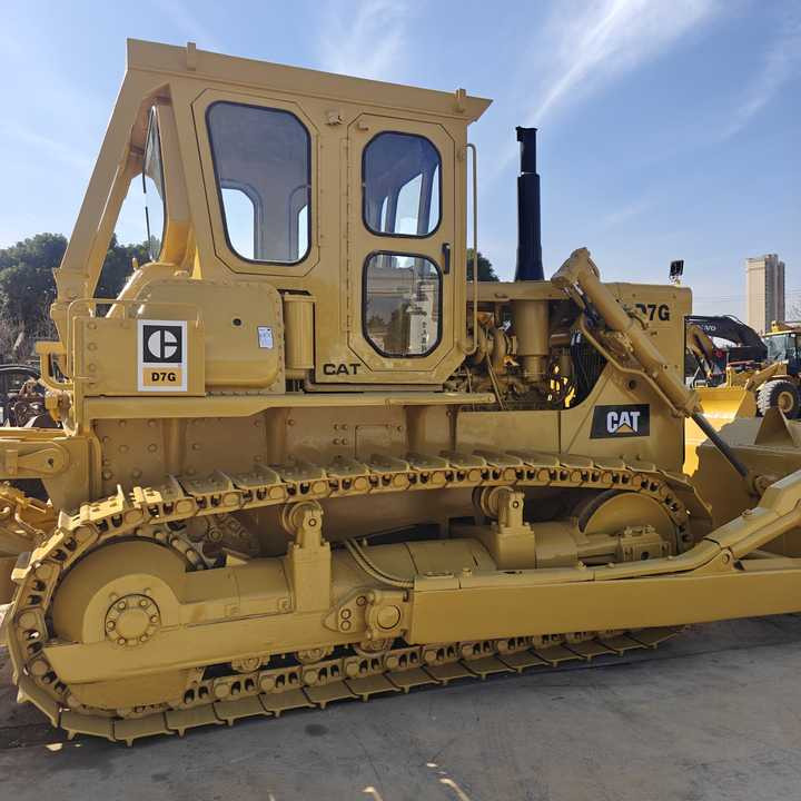 Good Condition Caterpillar CATD7G Original Japan Used Crawler Dozer Used CAT D6 D7 D10 Second Hand Bulldozers for Sale - Buldožer: slika 3 Good Condition Caterpillar CATD7G Original Japan Used Crawler Dozer Used CAT D6 D7 D10 Second Hand Bulldozers for Sale - Buldožer: slika 3