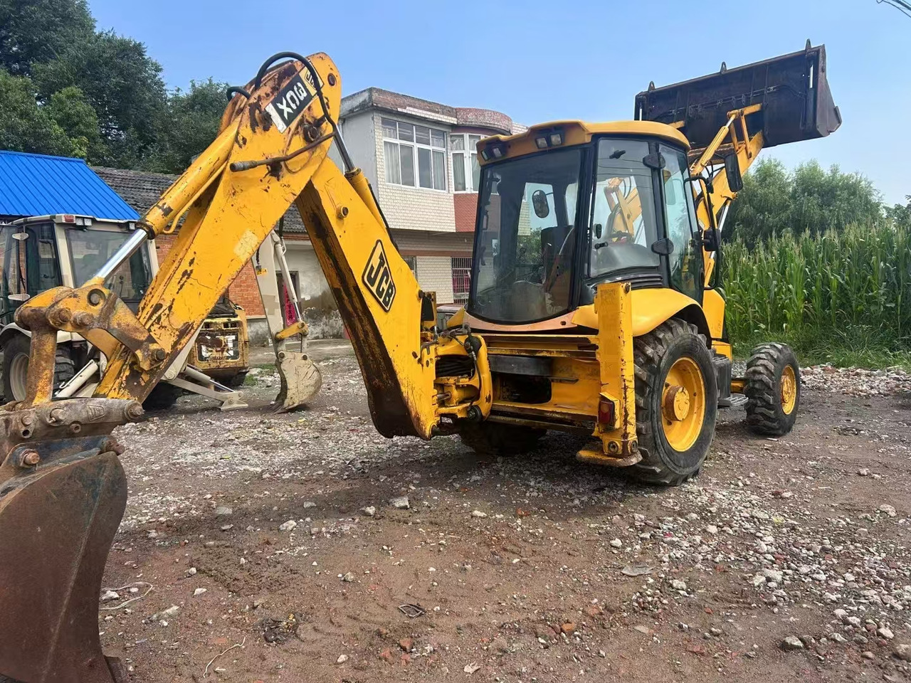Good Condition Used Backhoe JCB 3CX - Bager utovarivač: slika 4 Good Condition Used Backhoe JCB 3CX - Bager utovarivač: slika 4
