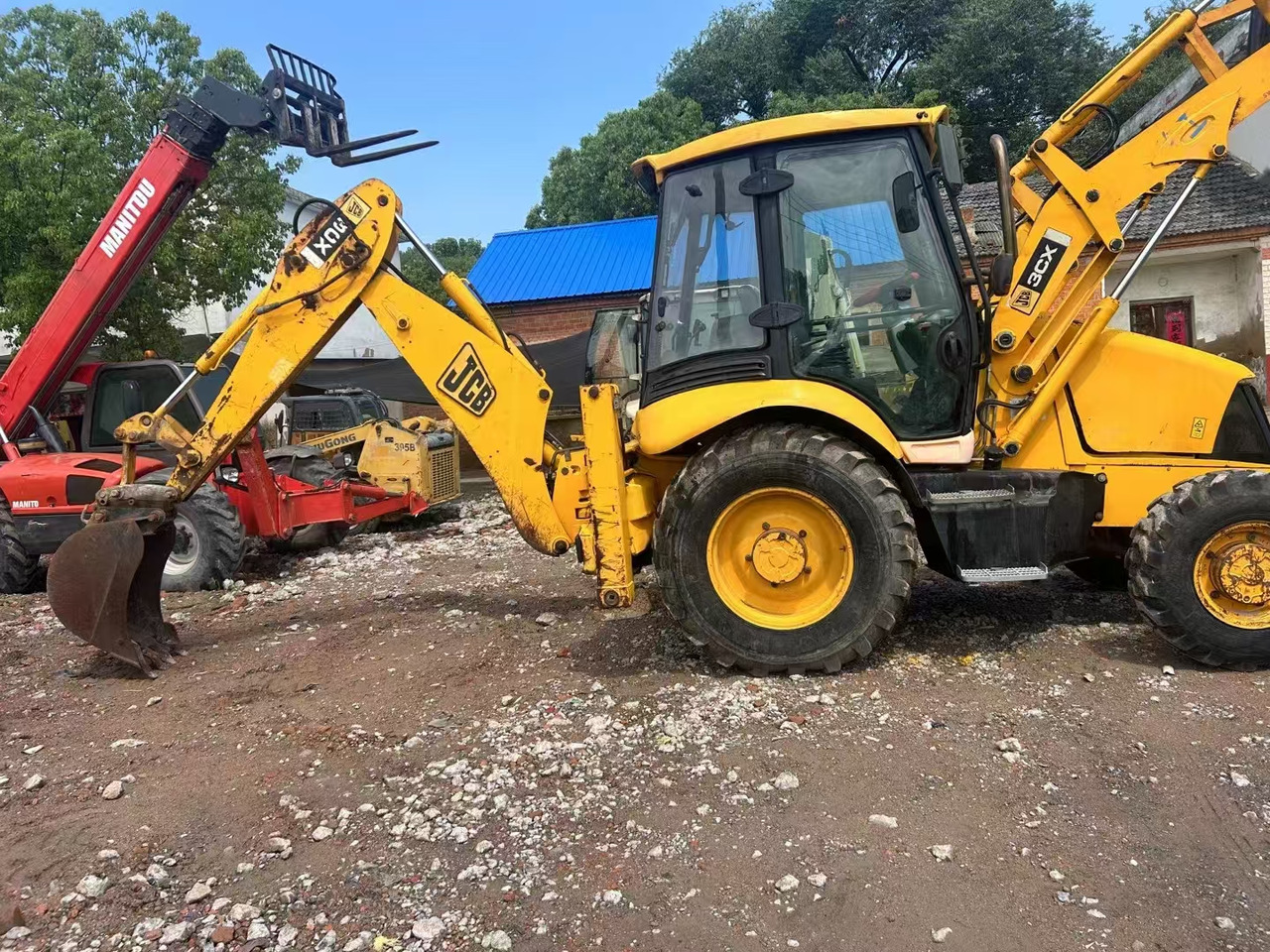 Good Condition Used Backhoe JCB 3CX - Bager utovarivač: slika 3 Good Condition Used Backhoe JCB 3CX - Bager utovarivač: slika 3