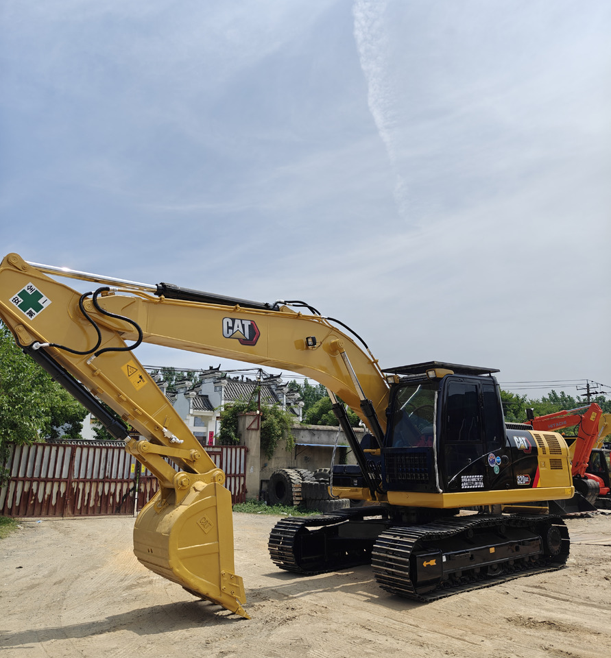CAT Used Excavator 320D2 Cheap Price Second hand - Građevinska mašina: slika 3 CAT Used Excavator 320D2 Cheap Price Second hand - Građevinska mašina: slika 3