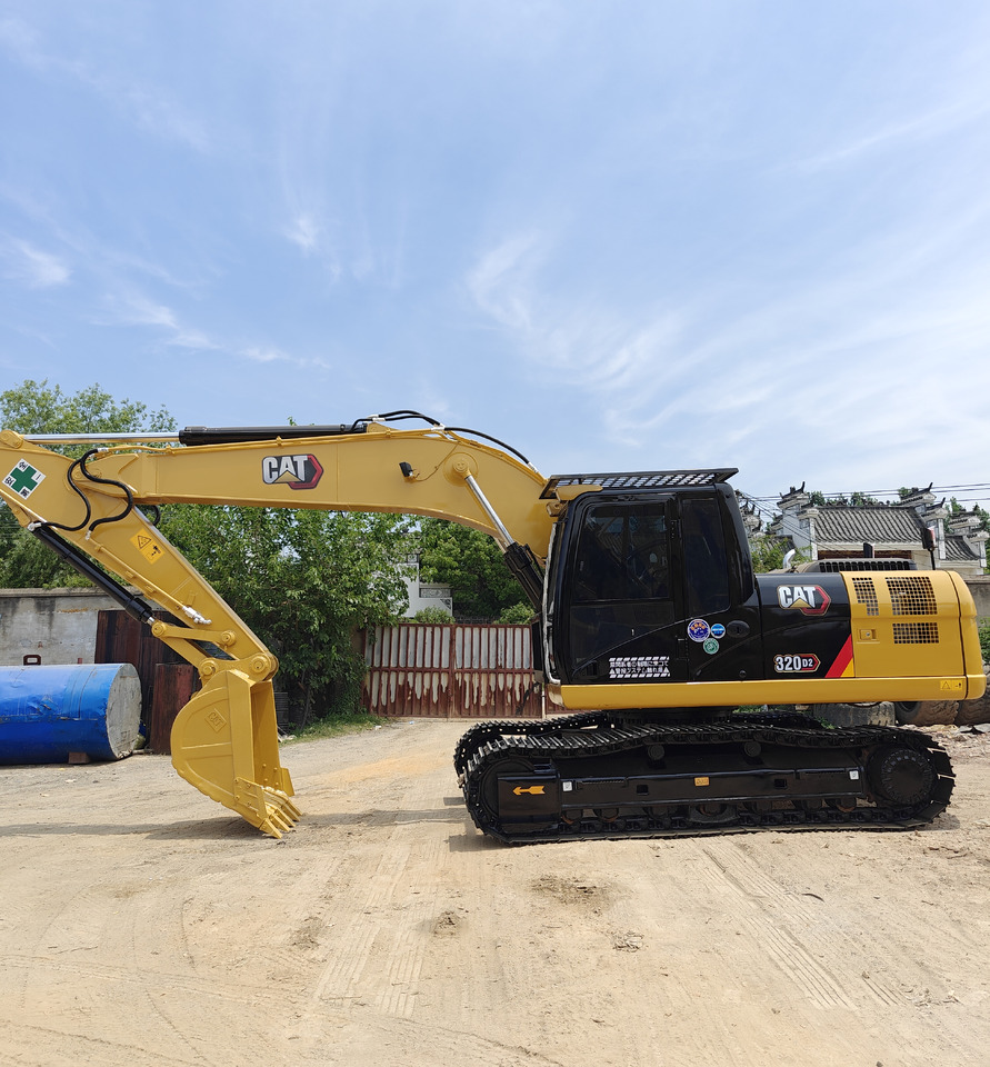 CAT Used Excavator 320D2 Cheap Price Second hand - Građevinska mašina: slika 4 CAT Used Excavator 320D2 Cheap Price Second hand - Građevinska mašina: slika 4