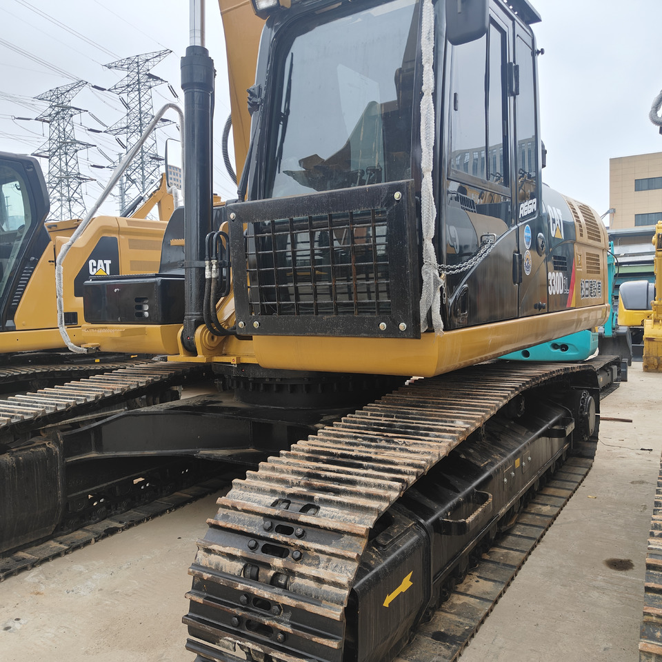 EXCAVATOR Used 30tons Large Caterpillar Excavator 330D2L for Sale Used Excavator in Fine Condition and Low Price Hot Sale - Građevinska mašina: slika 2 EXCAVATOR Used 30tons Large Caterpillar Excavator 330D2L for Sale Used Excavator in Fine Condition and Low Price Hot Sale - Građevinska mašina: slika 2