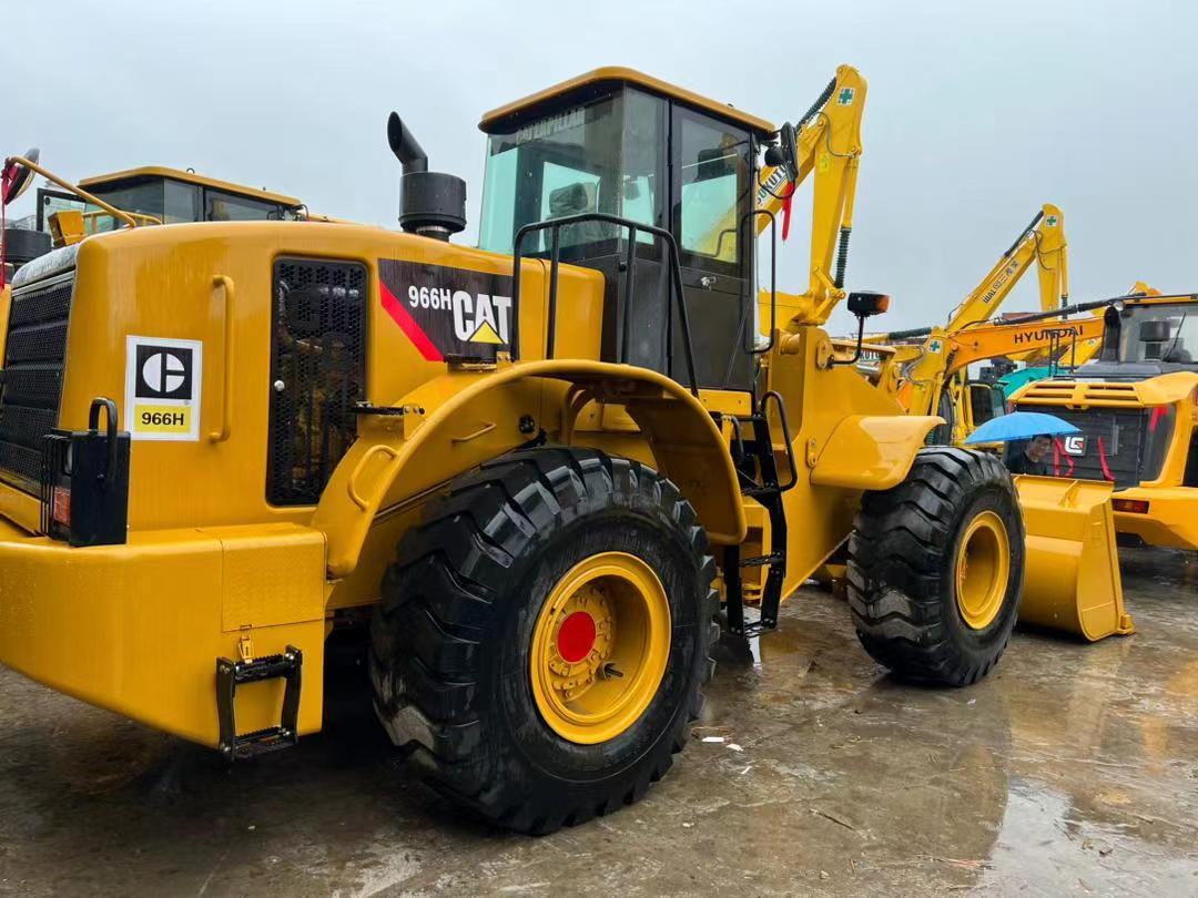 WHEEL LOADER Original Used CAT 966H Wheel Loader with High Performance on Sale Cat 966H Heavy Machinery Loader with Low Price - Građevinska mašina: slika 4 WHEEL LOADER Original Used CAT 966H Wheel Loader with High Performance on Sale Cat 966H Heavy Machinery Loader with Low Price - Građevinska mašina: slika 4