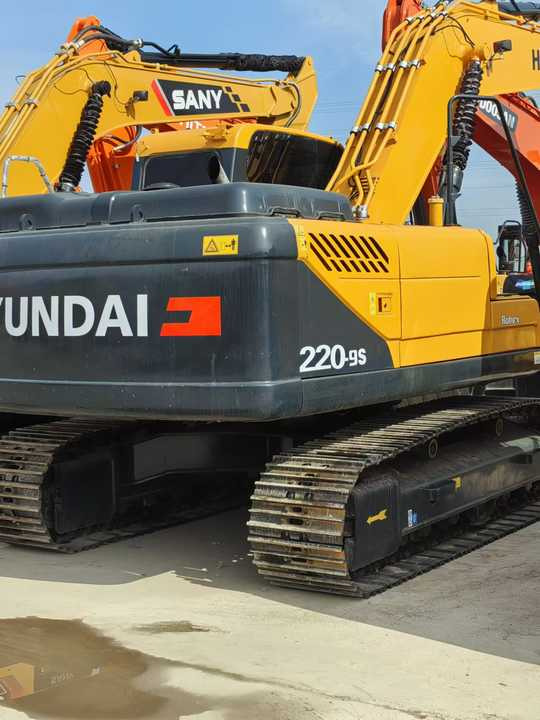 Bager guseničar High Quality Used Hyundai 220lc-9s Excavators 22 Ton Hydraulic Crawler Used hyundai 210 220 215 305  Excavators for Sale: slika 6