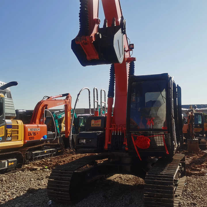 Japan Original Hitachi ZX120 Crawler Excavator Perfect for Various Projects Available Used Excavators for Sale - Bager guseničar: slika 5 Japan Original Hitachi ZX120 Crawler Excavator Perfect for Various Projects Available Used Excavators for Sale - Bager guseničar: slika 5