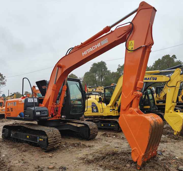 Original Hitachi ZX120 Crawler Excavator Low Hours Perfect for Various Projects Available Used Excavators for Sale - Bager guseničar: slika 2 Original Hitachi ZX120 Crawler Excavator Low Hours Perfect for Various Projects Available Used Excavators for Sale - Bager guseničar: slika 2