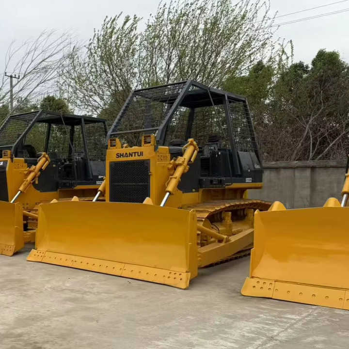 Used Shantui SD22 New Model Bulldozer Second Hand Machine Popular Brand Shantui Hydraulic Machinery - Buldožer: slika 1 Used Shantui SD22 New Model Bulldozer Second Hand Machine Popular Brand Shantui Hydraulic Machinery - Buldožer: slika 1
