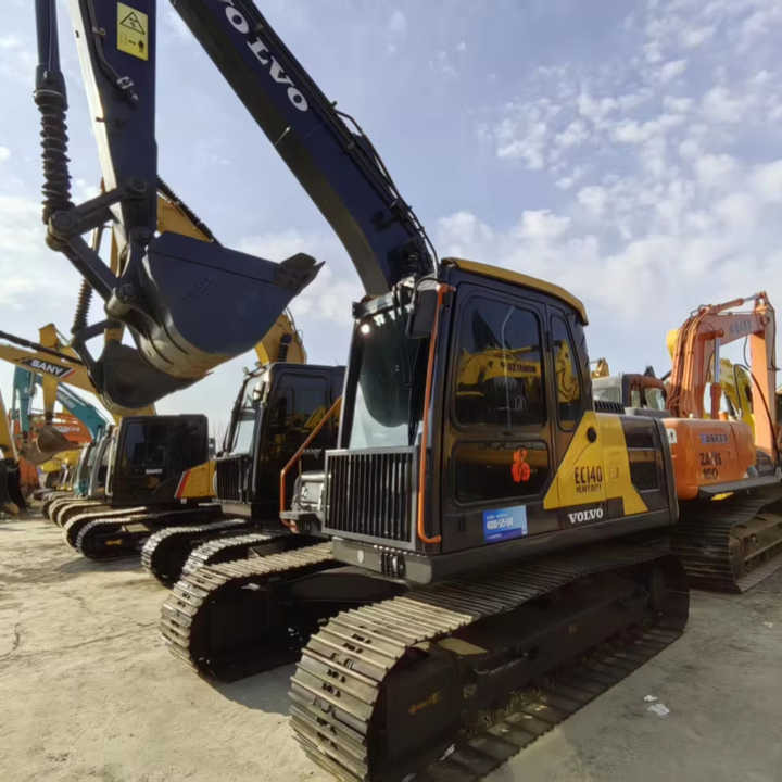 Used Volvo 14 tonne crawler excavator Volvo ec140 excavator powerful low price good quality for sale - Bager guseničar: slika 1 Used Volvo 14 tonne crawler excavator Volvo ec140 excavator powerful low price good quality for sale - Bager guseničar: slika 1