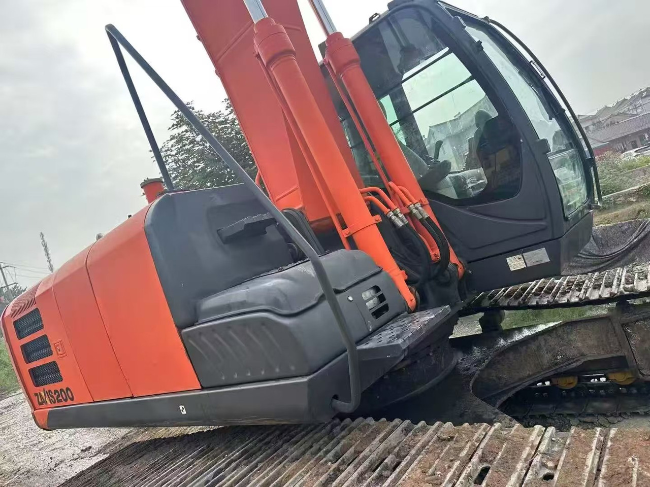 Used excavator second hand HITACHI ZX200-5G - Bager guseničar: slika 5 Used excavator second hand HITACHI ZX200-5G - Bager guseničar: slika 5