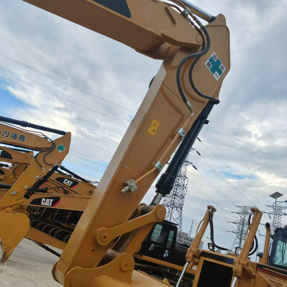 Lizing  used high quality excavator CAT 323D2L Made in Japan used high quality excavator CAT 323D2L Made in Japan: slika 7