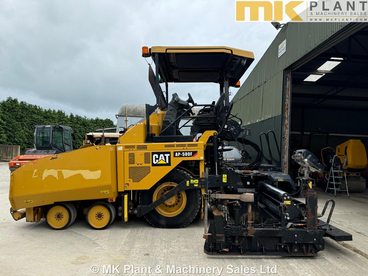 CATERPILLAR AP500F - Asfaltni finišer: slika 4 CATERPILLAR AP500F - Asfaltni finišer: slika 4