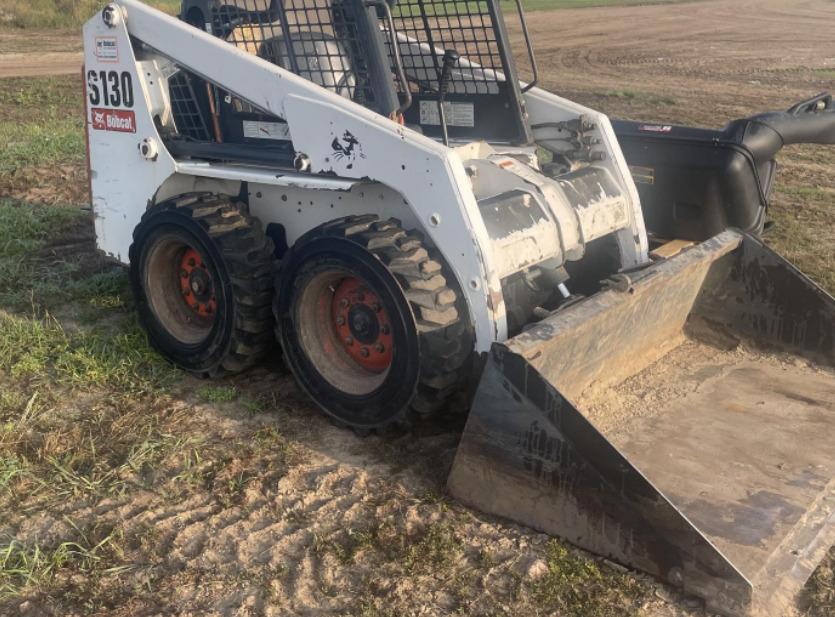 BOBCAT S130 - Mini utovarivač: slika 2 BOBCAT S130 - Mini utovarivač: slika 2