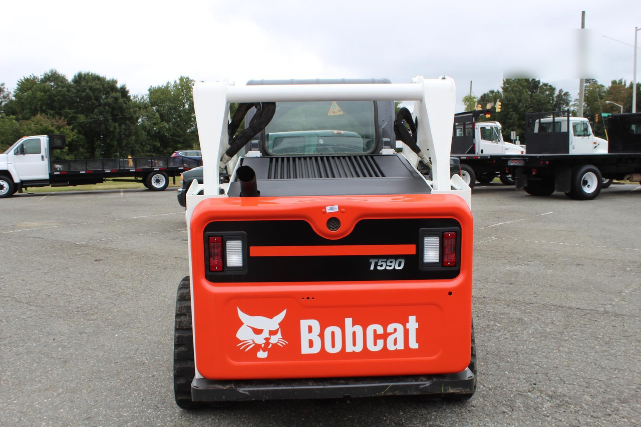 BOBCAT T590 - Mini utovarivač: slika 4 BOBCAT T590 - Mini utovarivač: slika 4