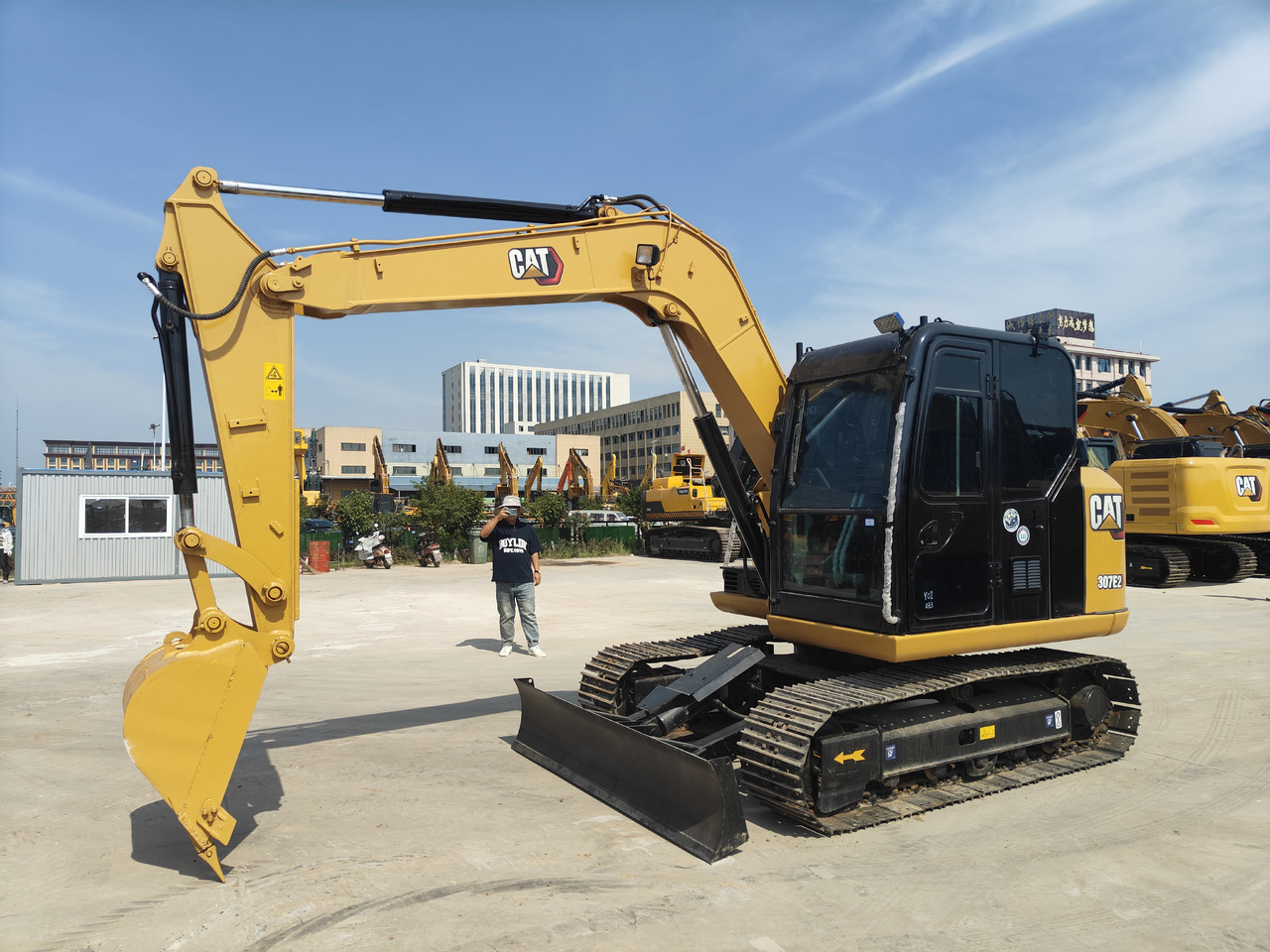CATERPILLAR 307E2 - Mini bager: slika 1 CATERPILLAR 307E2 - Mini bager: slika 1