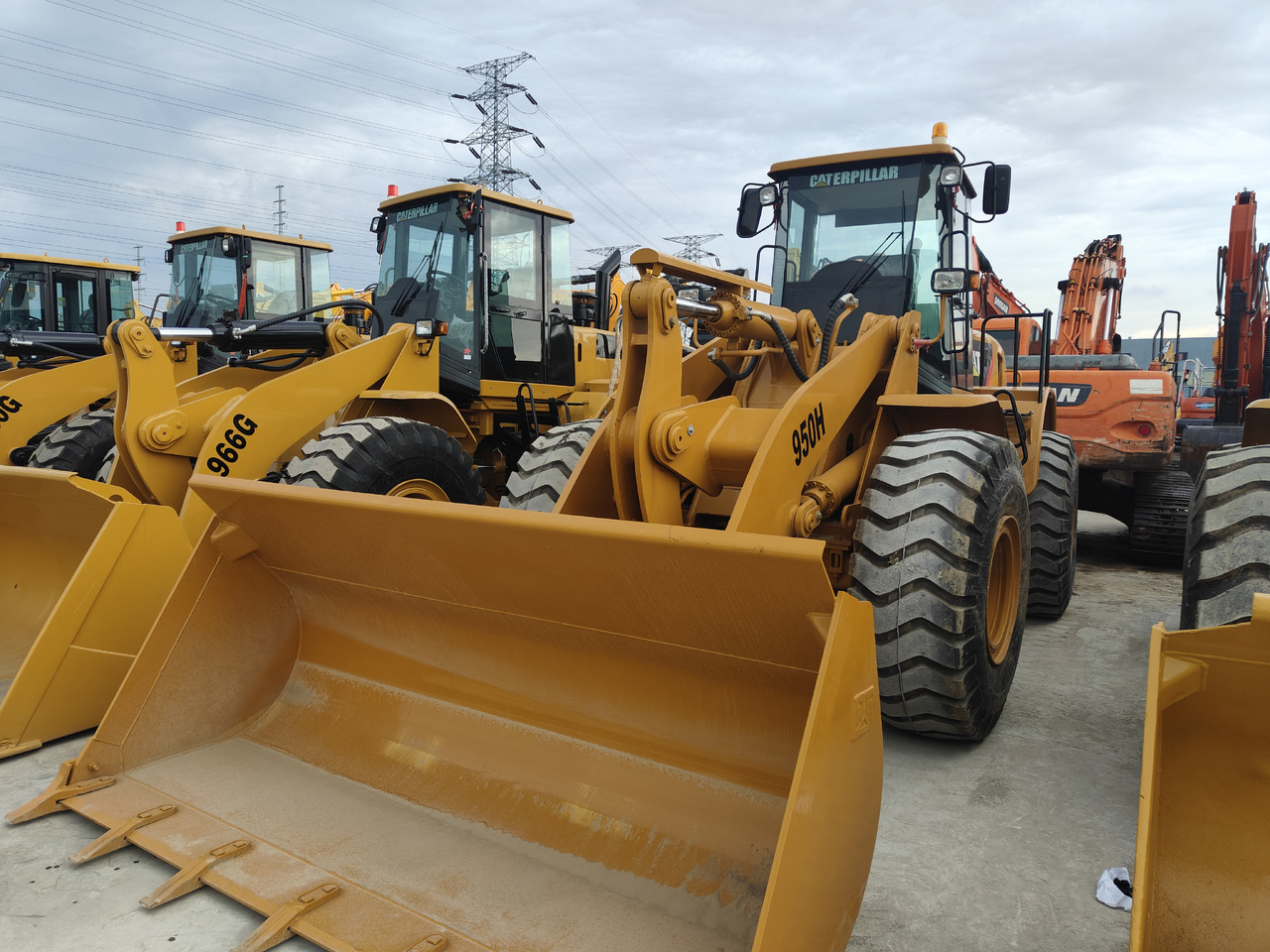 CATERPILLAR 950H - Utovarivač točkaš: slika 1 CATERPILLAR 950H - Utovarivač točkaš: slika 1