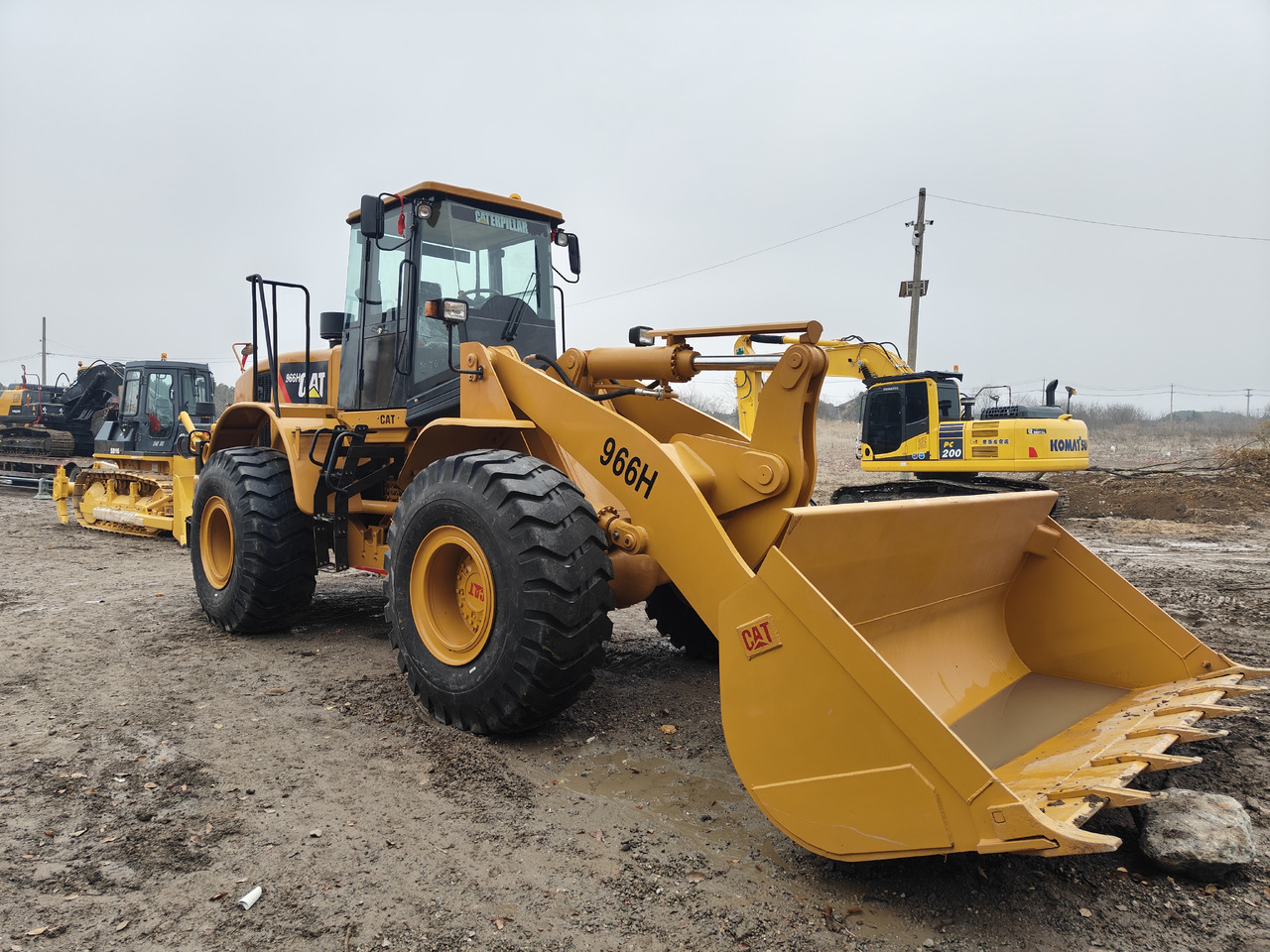 CATERPILLAR 966H - Utovarivač točkaš: slika 1 CATERPILLAR 966H - Utovarivač točkaš: slika 1