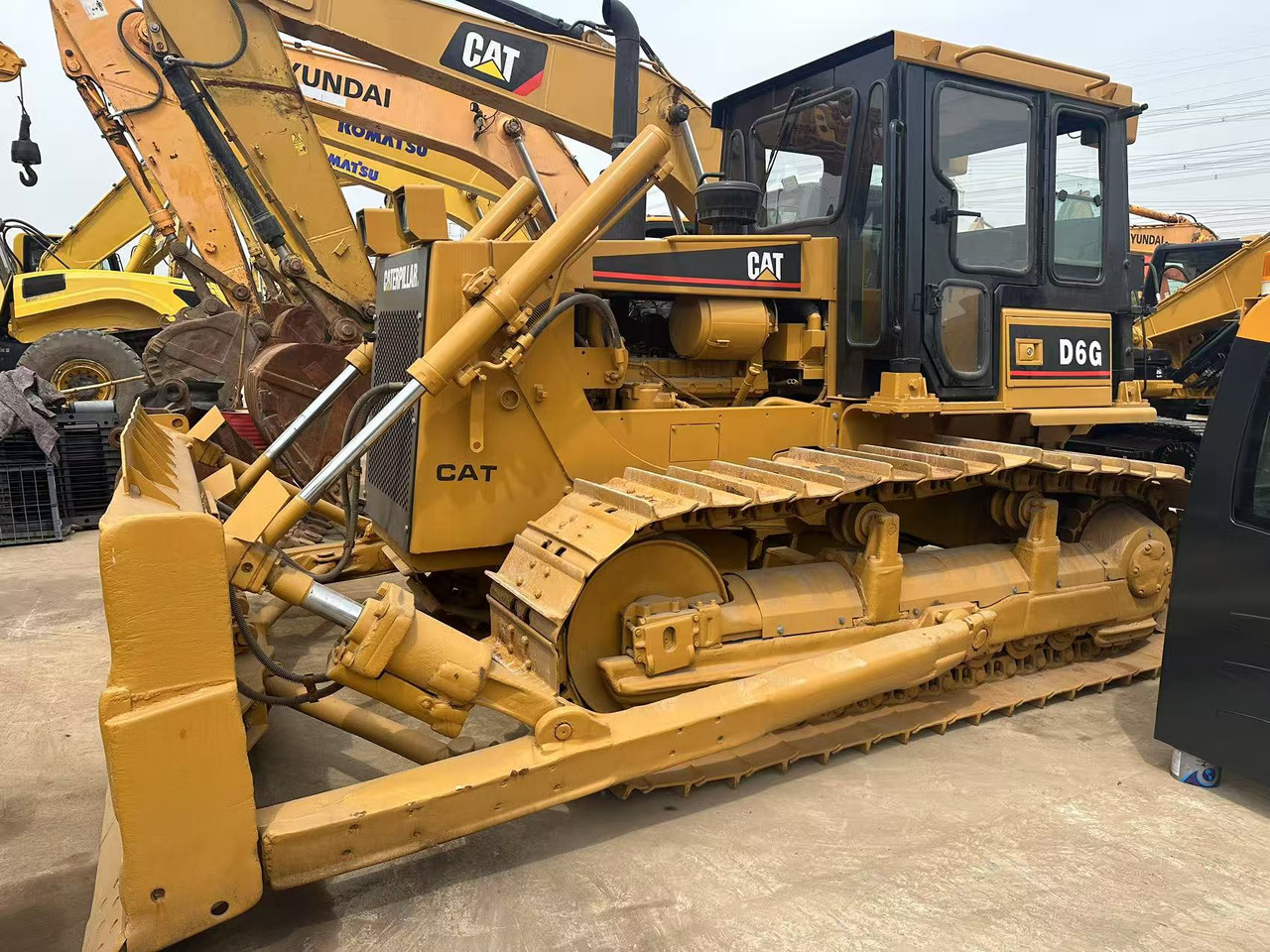 CATERPILLAR D6G - Buldožer: slika 4 CATERPILLAR D6G - Buldožer: slika 4