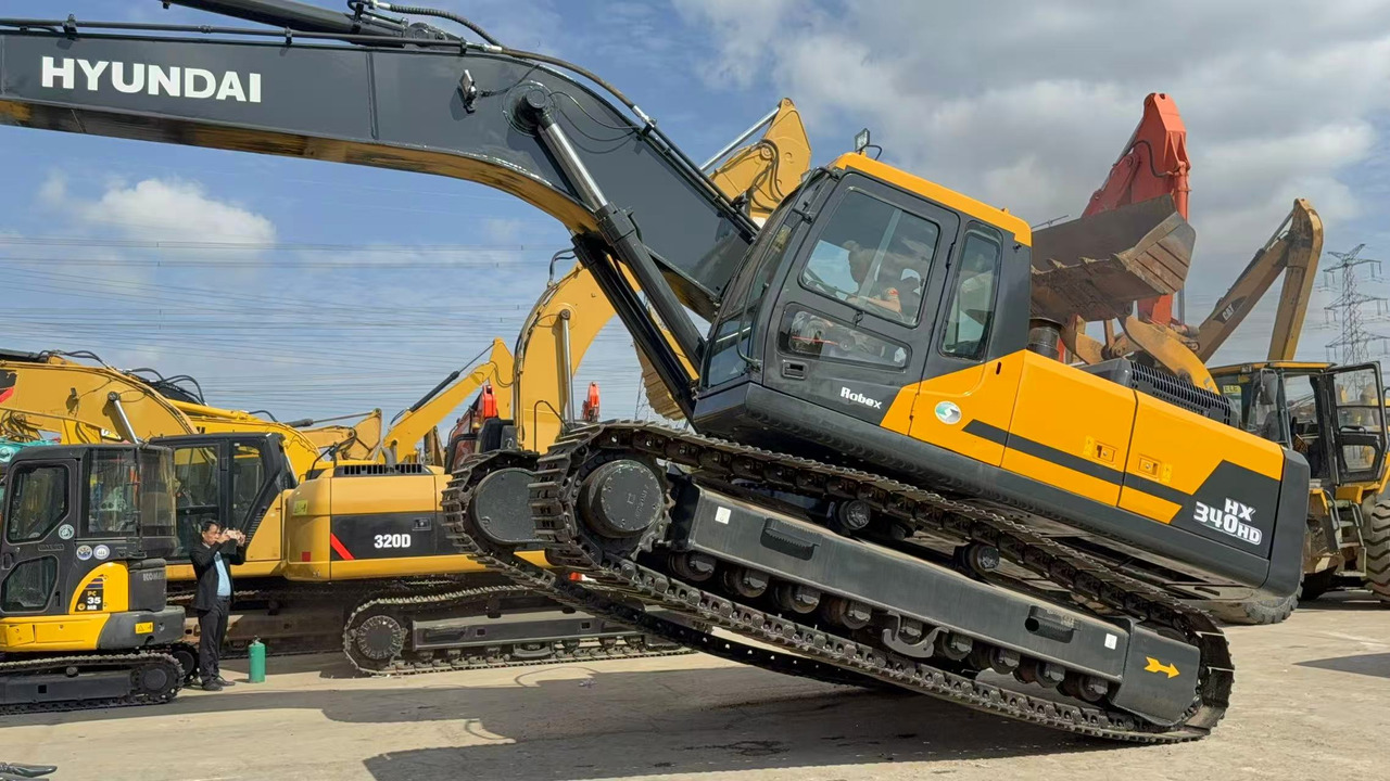 HYUNDAI HX340HD - Bager guseničar: slika 4 HYUNDAI HX340HD - Bager guseničar: slika 4