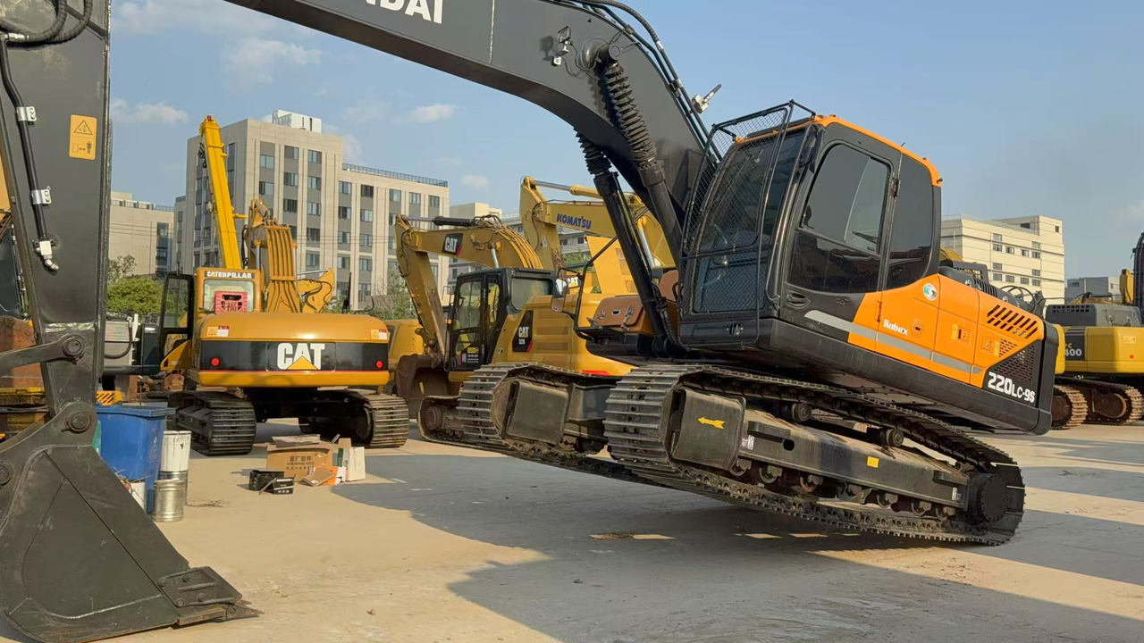 HYUNDAI R220LC-9S - Bager guseničar: slika 5 HYUNDAI R220LC-9S - Bager guseničar: slika 5