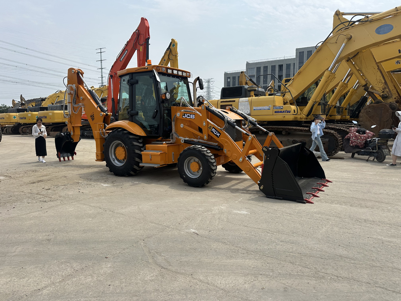JCB 3CX - Bager utovarivač: slika 2 JCB 3CX - Bager utovarivač: slika 2