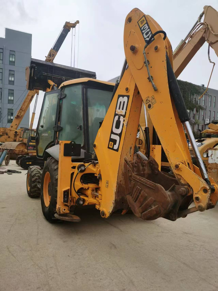 JCB 3CX - Bager utovarivač: slika 1 JCB 3CX - Bager utovarivač: slika 1