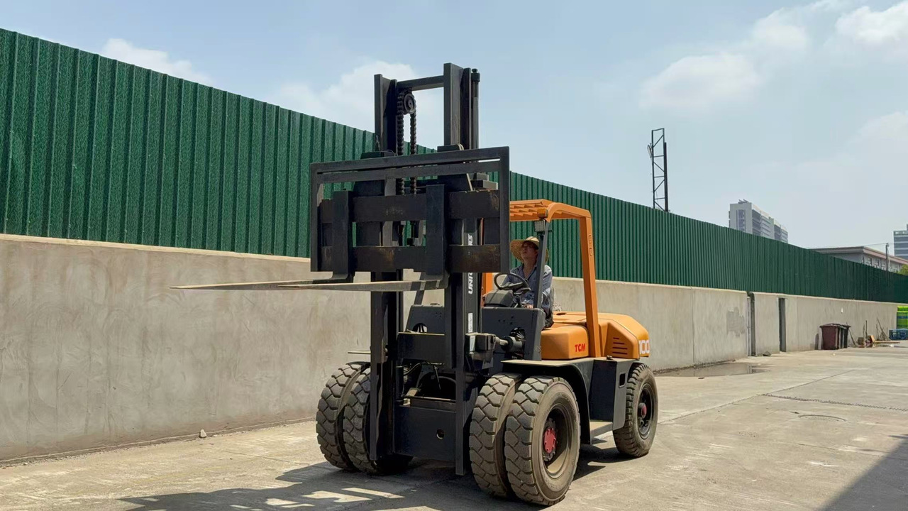 TCM FD100 - Lift u obliku makaza: slika 3 TCM FD100 - Lift u obliku makaza: slika 3