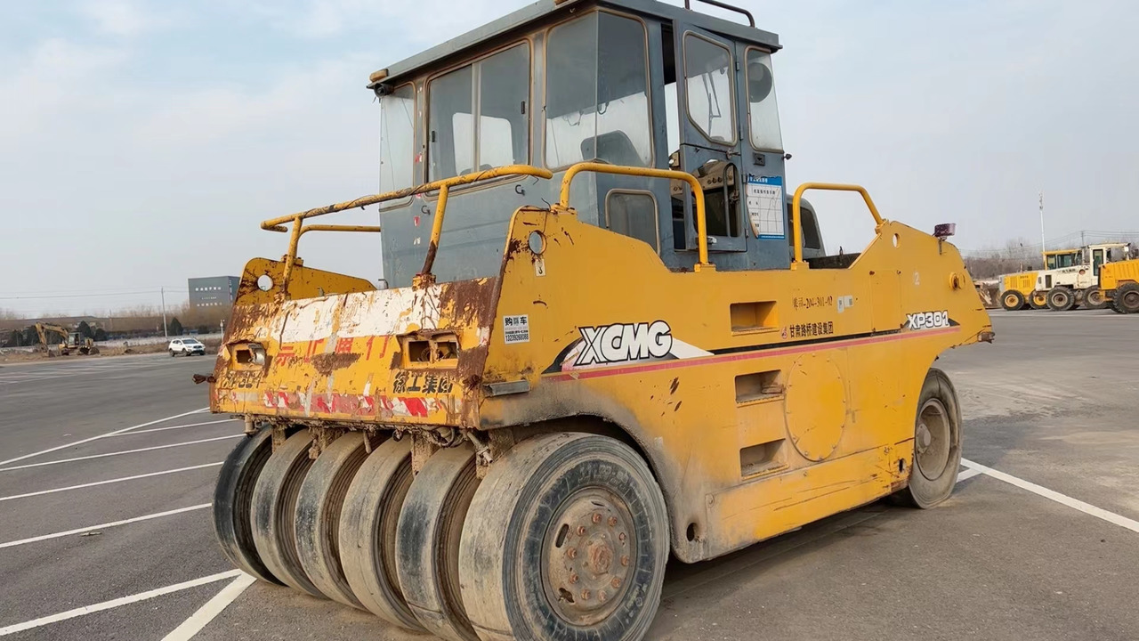 XCMG XP301 - Valjak za puteve: slika 2 XCMG XP301 - Valjak za puteve: slika 2