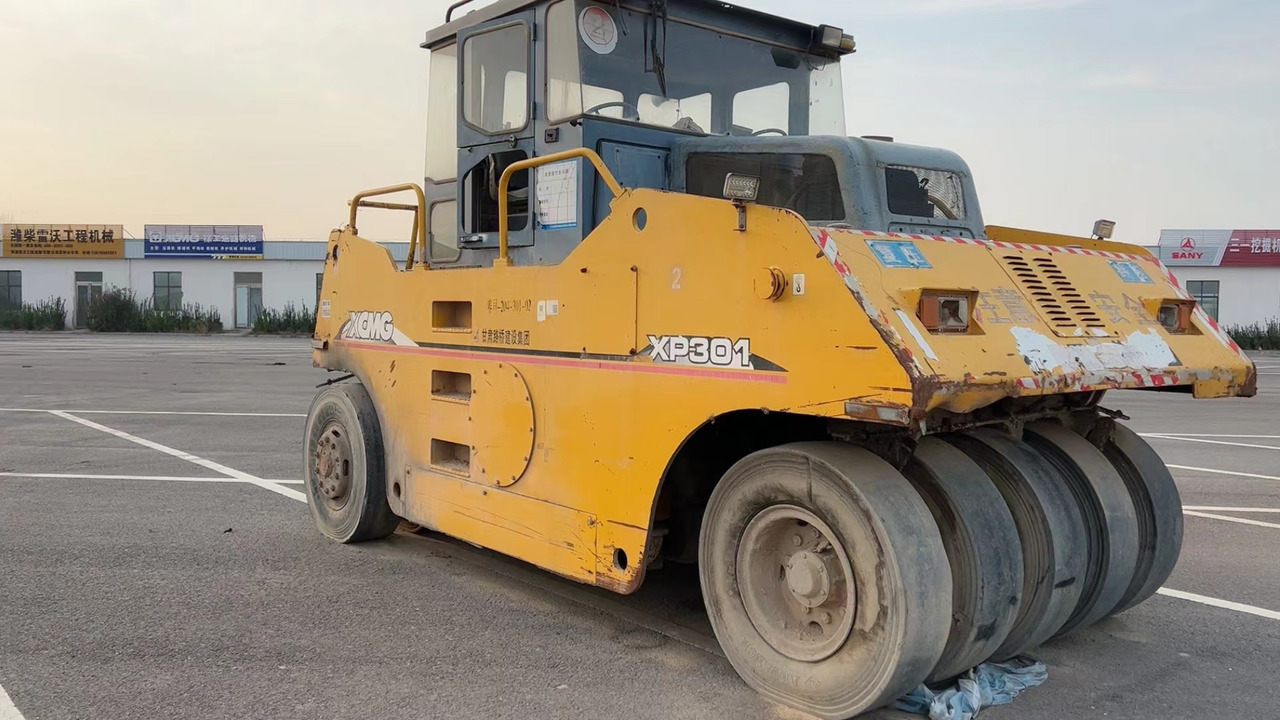 XCMG XP301 - Valjak za puteve: slika 3 XCMG XP301 - Valjak za puteve: slika 3