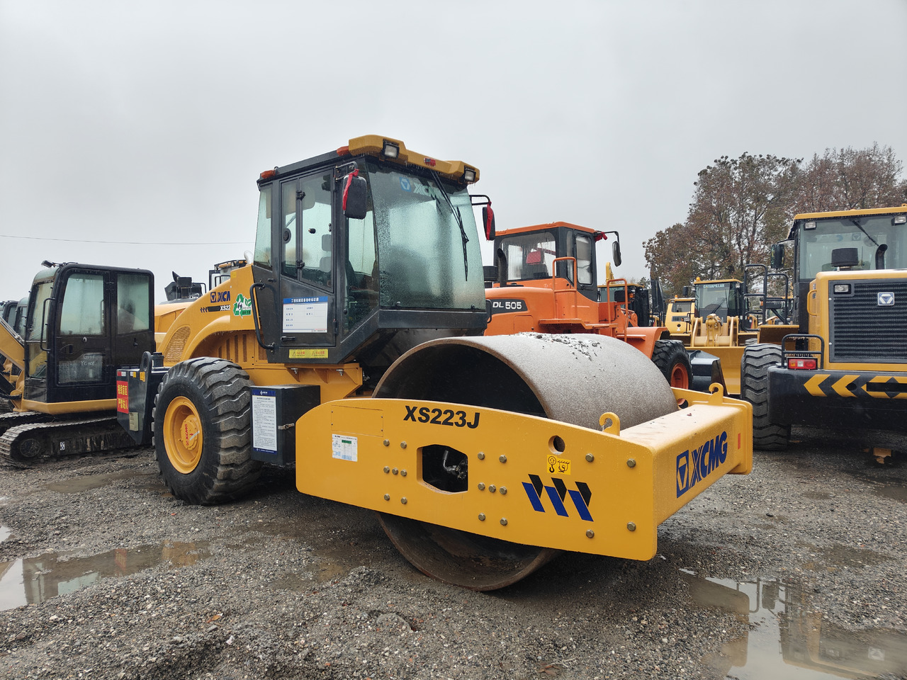 XCMG XS223J - Valjak za puteve: slika 1 XCMG XS223J - Valjak za puteve: slika 1