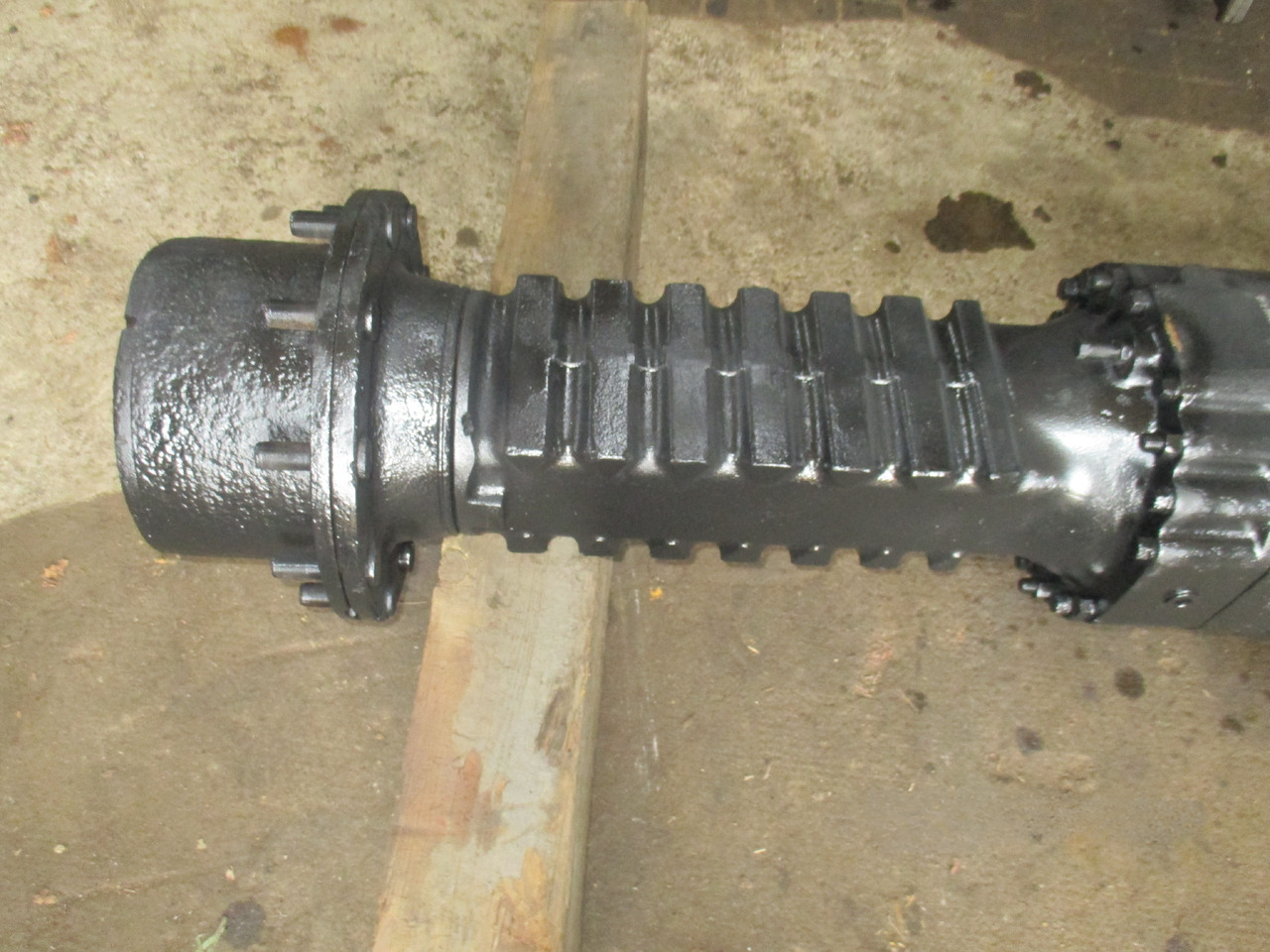 Most napędowy Clark Hurth 123/001 - Osovina i delovi za Građevinska mašina: slika 4 Most napędowy Clark Hurth 123/001 - Osovina i delovi za Građevinska mašina: slika 4