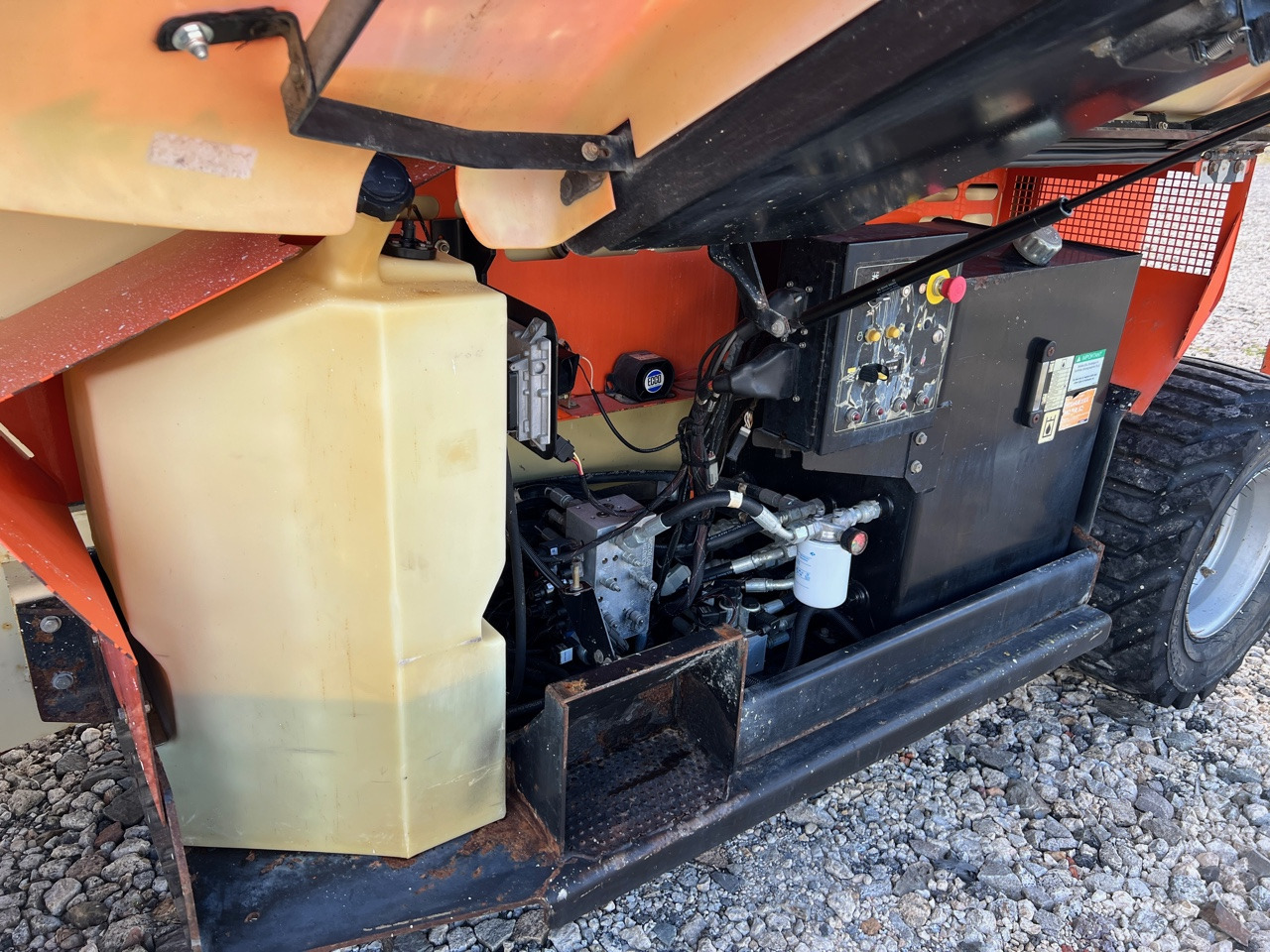 Lizing JLG 3394RT JLG 3394RT: slika 36 Lizing JLG 3394RT JLG 3394RT: slika 36