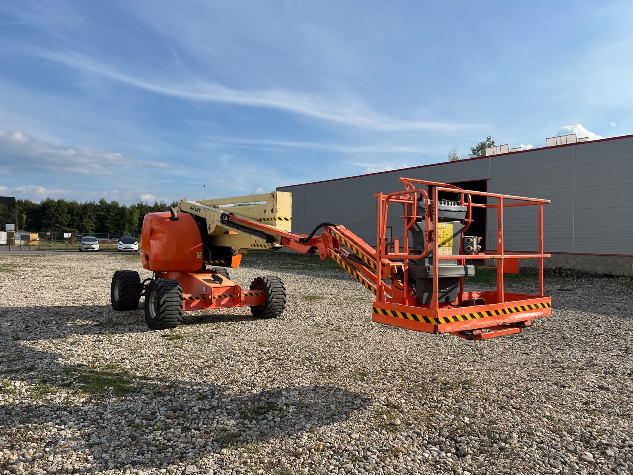 JLG 510AJ - Zglobna platforma: slika 2 JLG 510AJ - Zglobna platforma: slika 2