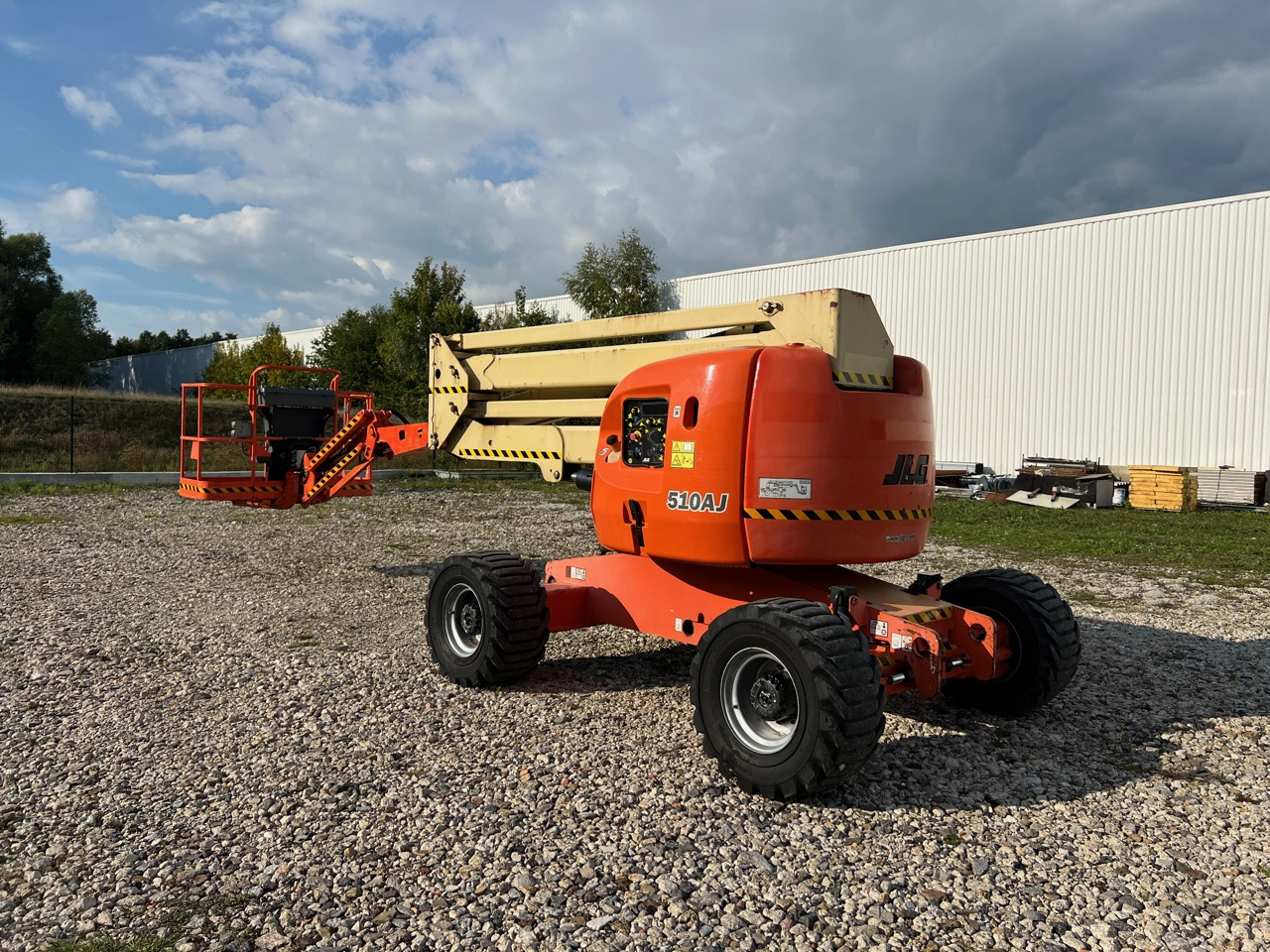 JLG 510AJ - Zglobna platforma: slika 1 JLG 510AJ - Zglobna platforma: slika 1