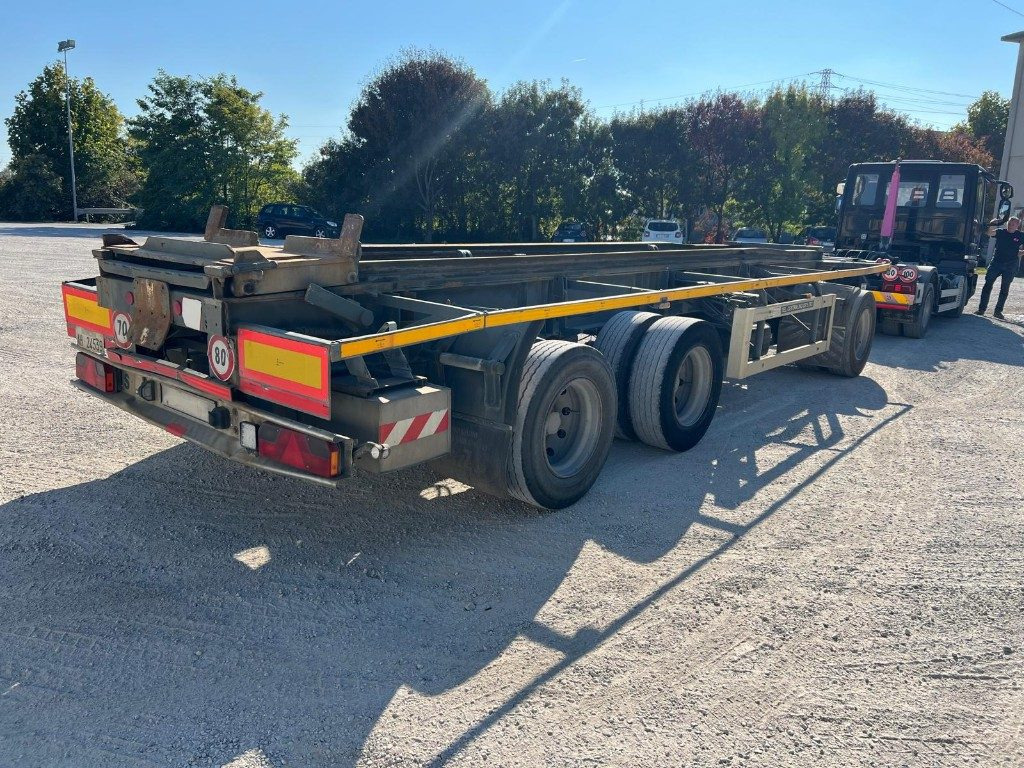 BARTOLETTI RIMORCHIO BARTOLETTI 25R9E SCARRABILE - Abrol/ Autopodizač prikolica: slika 1 BARTOLETTI RIMORCHIO BARTOLETTI 25R9E SCARRABILE - Abrol/ Autopodizač prikolica: slika 1