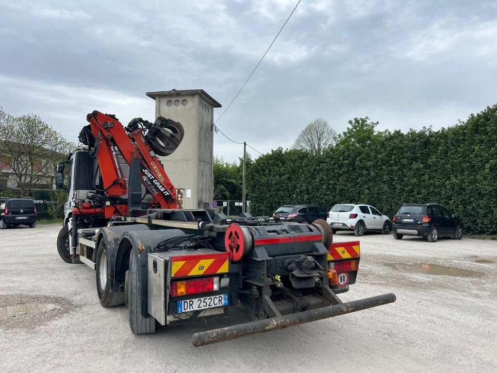 IVECO STRALIS 260E45 SCARRABILE - Kamion sa hidrauličnom kukom: slika 4 IVECO STRALIS 260E45 SCARRABILE - Kamion sa hidrauličnom kukom: slika 4