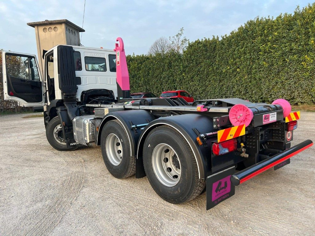 IVECO STRALIS 460 X-WAY SCARRABILE 6X4 - Kamion sa hidrauličnom kukom: slika 5 IVECO STRALIS 460 X-WAY SCARRABILE 6X4 - Kamion sa hidrauličnom kukom: slika 5