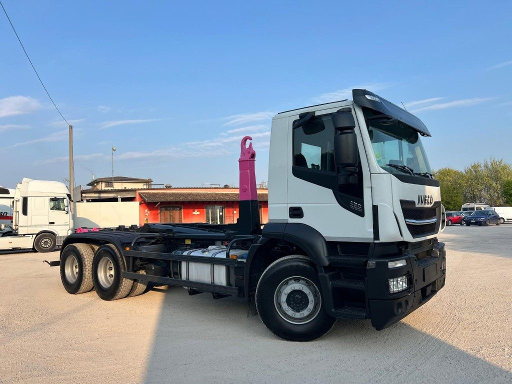 Kamion sa hidrauličnom kukom IVECO STRALIS 460 X-WAY USATO SCARRABILE 6X4: slika 10