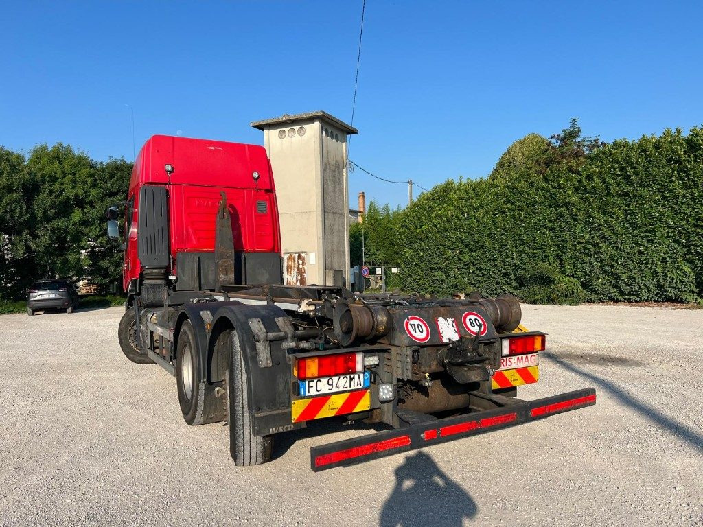 IVECO STRALIS 500 SCARRABILE - Kamion sa hidrauličnom kukom: slika 5 IVECO STRALIS 500 SCARRABILE - Kamion sa hidrauličnom kukom: slika 5