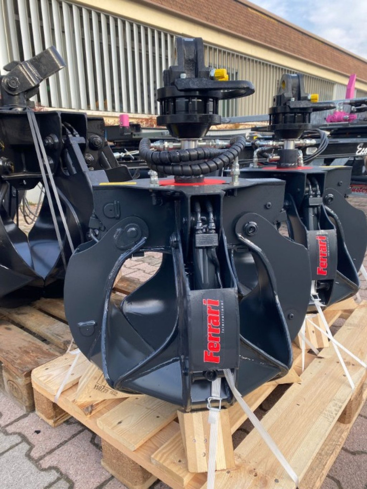 POLIPO NUOVO MARCA FERRARI 4 PALE - Kuka: slika 1 POLIPO NUOVO MARCA FERRARI 4 PALE - Kuka: slika 1