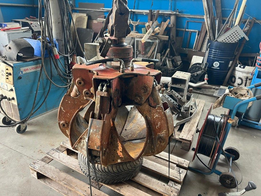 POLIPO USATO ROZZI A 5 PALE - Kuka: slika 4 POLIPO USATO ROZZI A 5 PALE - Kuka: slika 4