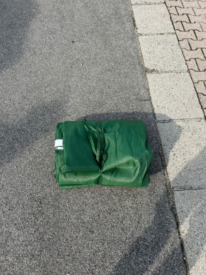 RETE ANTIGRANDINE NUOVA PER COPERTURA CONTAINERS - Karoserija i eksterijer za Izmenjivi sanduk/ Kontejner: slika 3 RETE ANTIGRANDINE NUOVA PER COPERTURA CONTAINERS - Karoserija i eksterijer za Izmenjivi sanduk/ Kontejner: slika 3