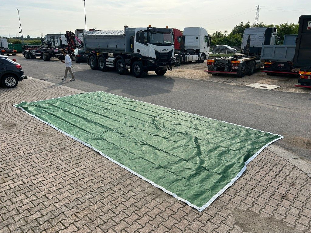 RETE ANTIGRANDINE NUOVA PER COPERTURA CONTAINERS - Karoserija i eksterijer za Izmenjivi sanduk/ Kontejner: slika 2 RETE ANTIGRANDINE NUOVA PER COPERTURA CONTAINERS - Karoserija i eksterijer za Izmenjivi sanduk/ Kontejner: slika 2