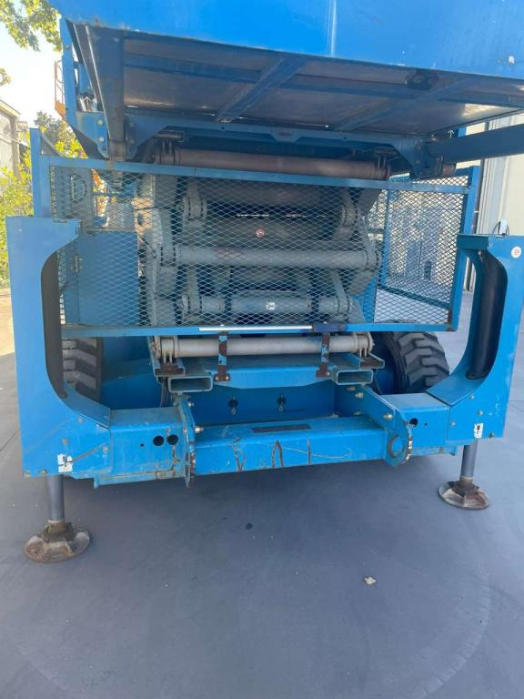 Genie GS-4390 - Lift u obliku makaza: slika 4 Genie GS-4390 - Lift u obliku makaza: slika 4