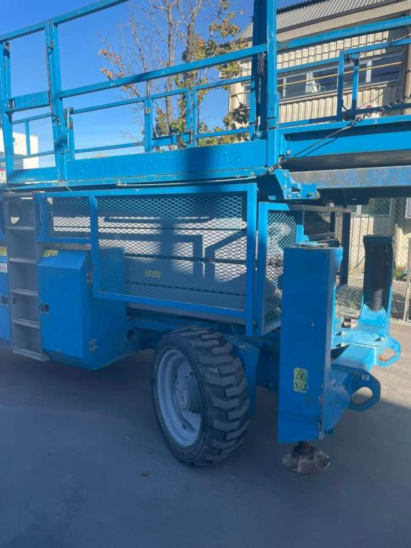 Genie GS-4390 - Lift u obliku makaza: slika 5 Genie GS-4390 - Lift u obliku makaza: slika 5