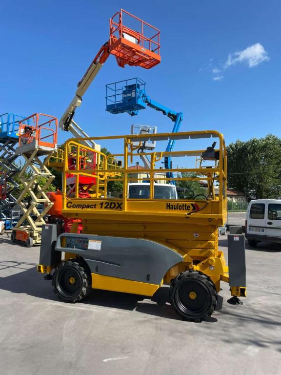 Lift u obliku makaza Haulotte COMPACT 12DX: slika 10