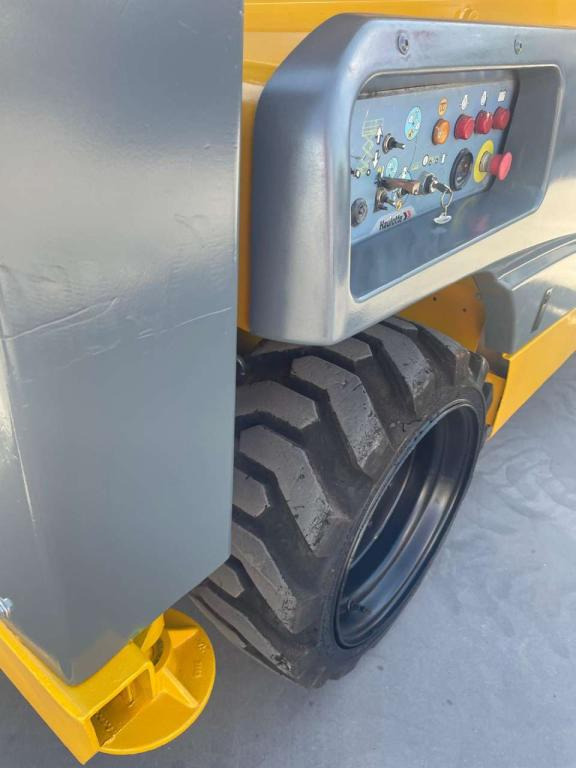 Haulotte COMPACT 12DX - Lift u obliku makaza: slika 5 Haulotte COMPACT 12DX - Lift u obliku makaza: slika 5