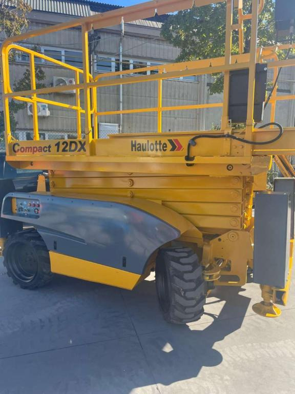 Haulotte COMPACT 12DX - Lift u obliku makaza: slika 3 Haulotte COMPACT 12DX - Lift u obliku makaza: slika 3
