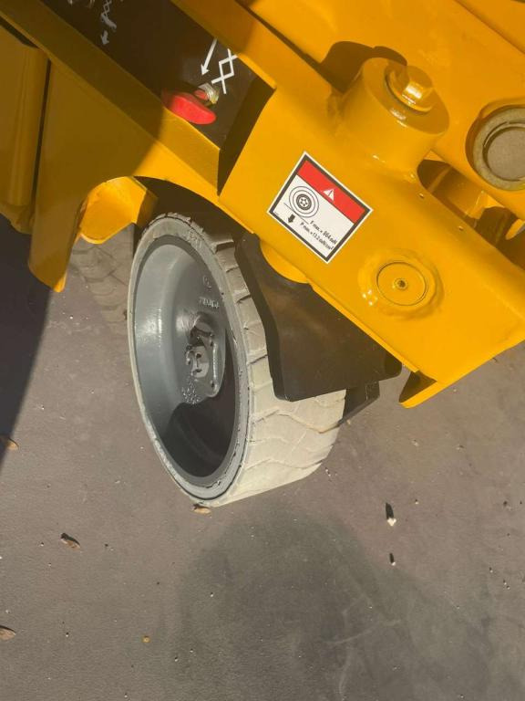 Lift u obliku makaza Haulotte COMPACT 8: slika 9 Lift u obliku makaza Haulotte COMPACT 8: slika 9