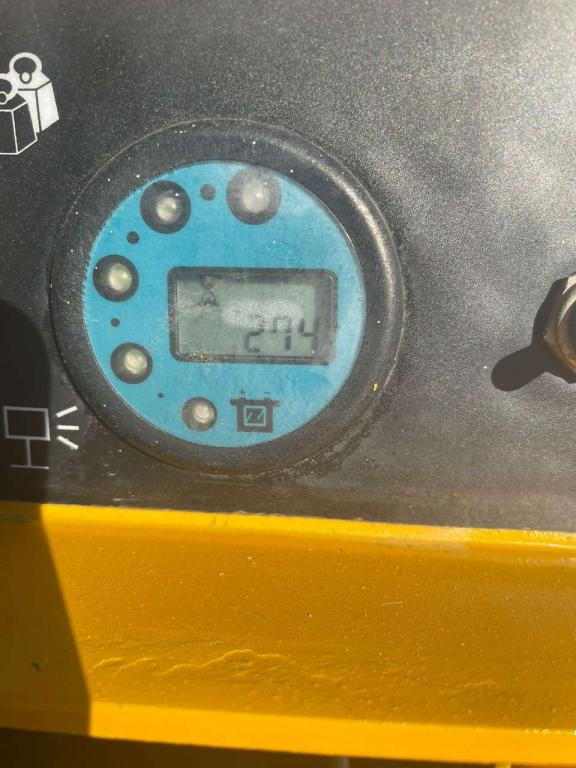 Lift u obliku makaza Haulotte COMPACT 8: slika 7 Lift u obliku makaza Haulotte COMPACT 8: slika 7